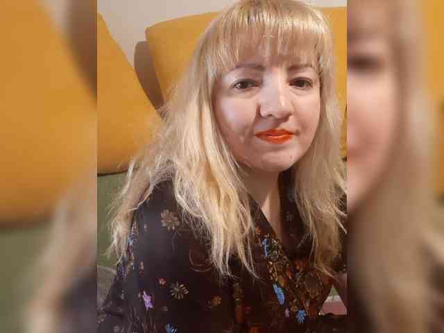 StefanyMellow3 webcam