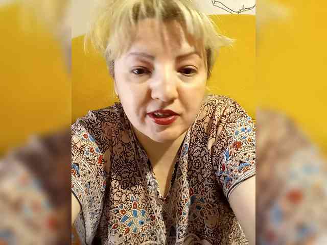 StefanyMellow3 webcam