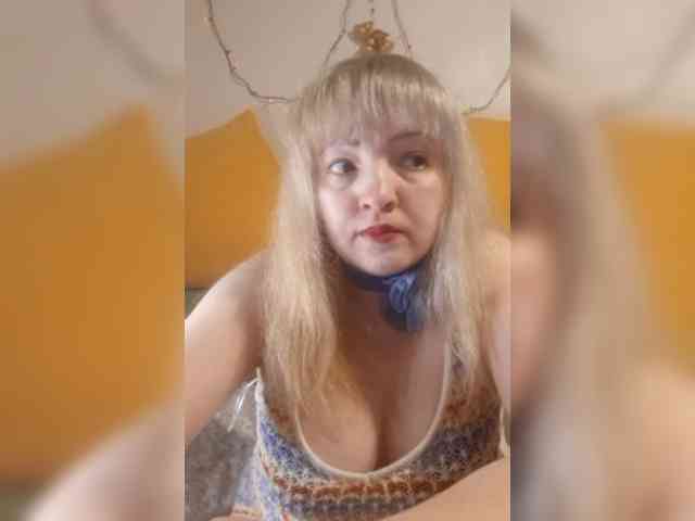 StefanyMellow3 webcam