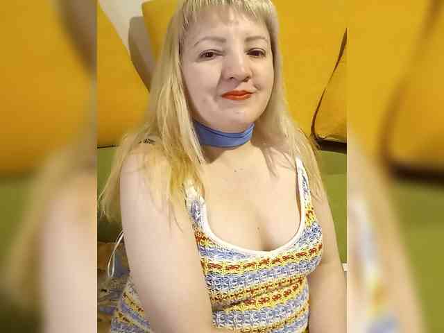 StefanyMellow3 StefanyMellow3