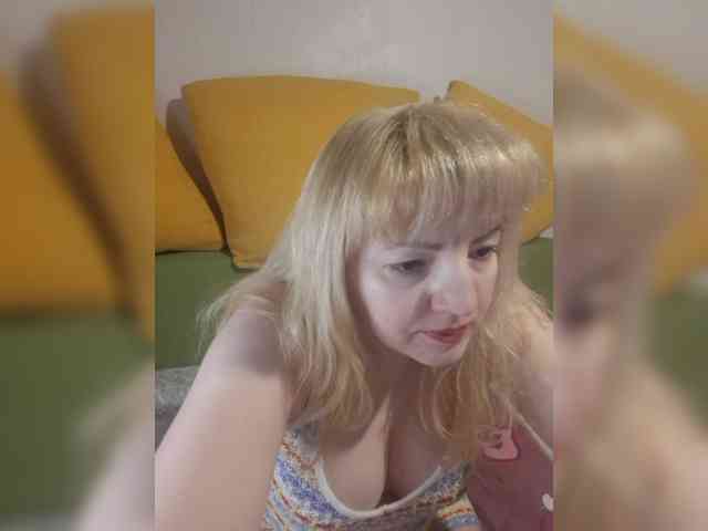 StefanyMellow3 webcam