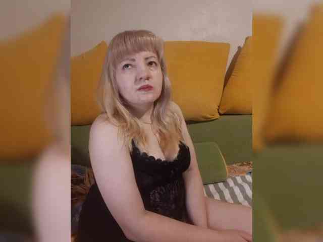 StefanyMellow3 webcam