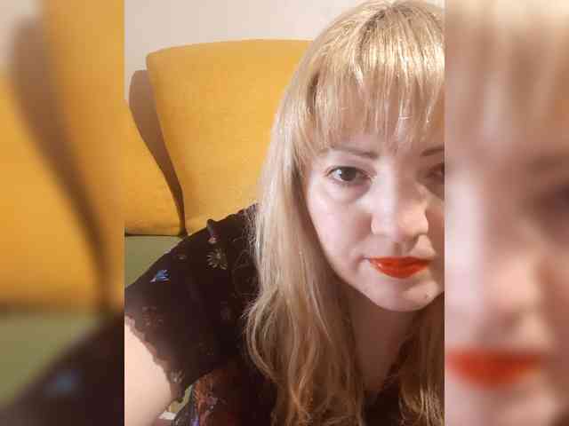 StefanyMellow3 webcam