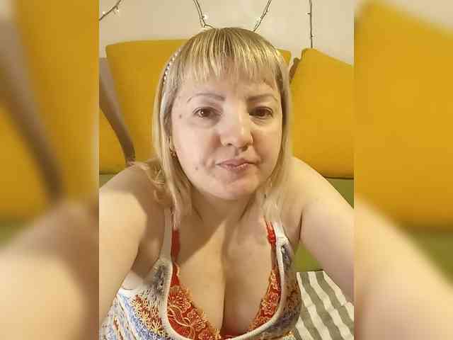 StefanyMellow3 webcam