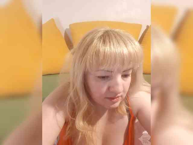 StefanyMellow3 webcam