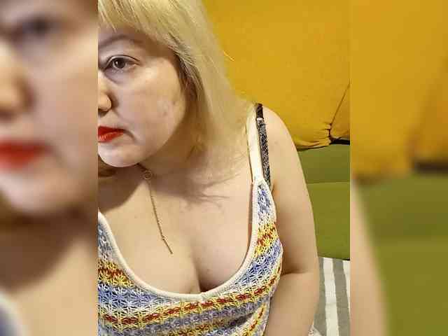 StefanyMellow3 webcam