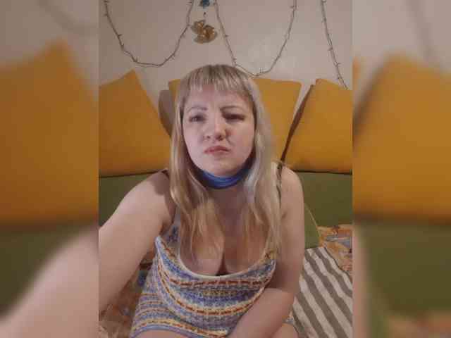 StefanyMellow3 webcam