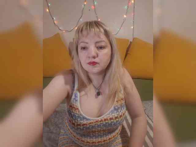 StefanyMellow3 webcam