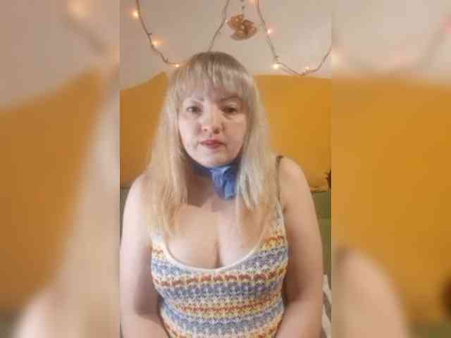 StefanyMellow3 webcam