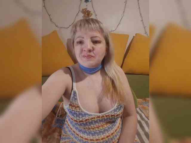 StefanyMellow3 webcam