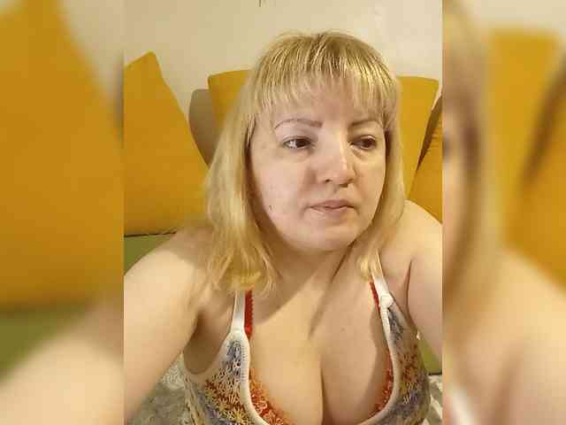 StefanyMellow3 webcam