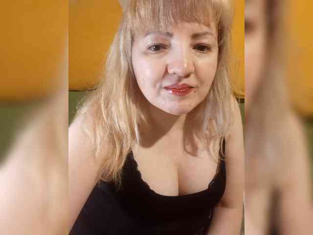 StefanyMellow3 webcam