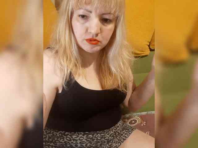 StefanyMellow3 webcam