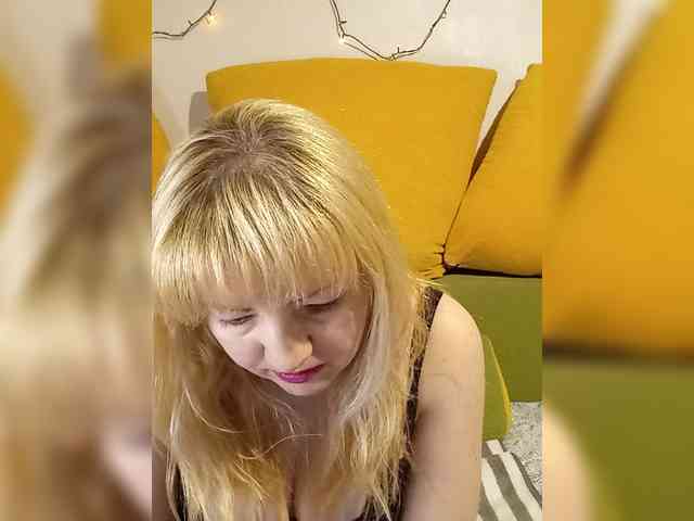 StefanyMellow3 webcam