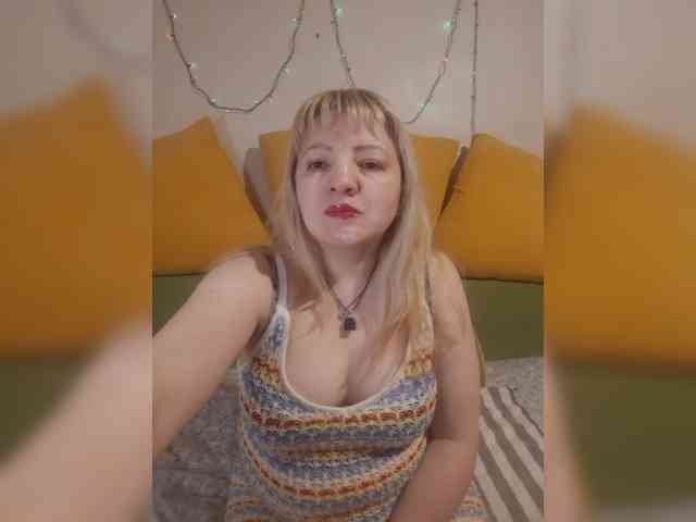 StefanyMellow3 webcam