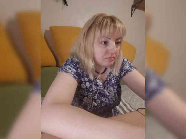 StefanyMellow3 webcam