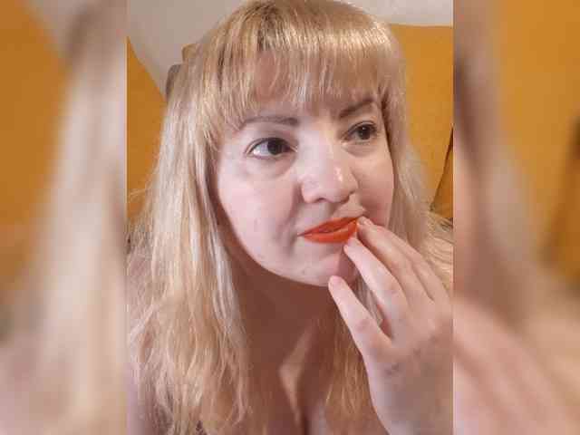 StefanyMellow3 webcam