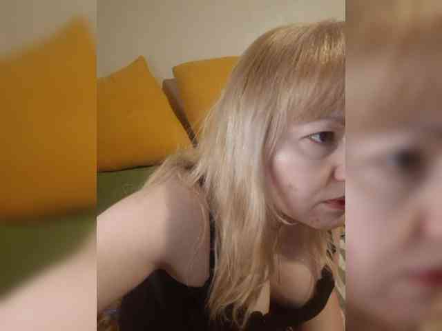 StefanyMellow3 webcam