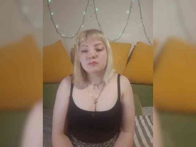 StefanyMellow3 webcam