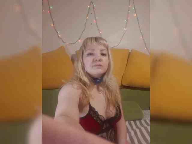 StefanyMellow3 webcam