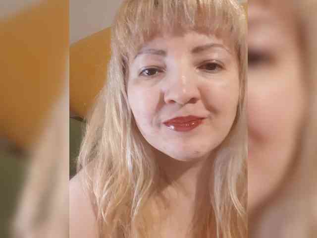 StefanyMellow3 webcam