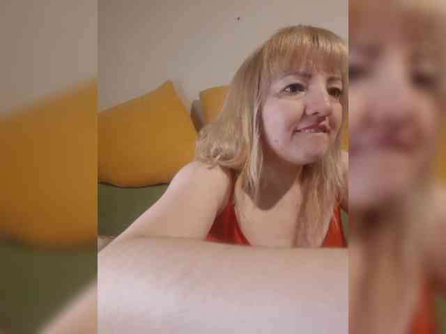 StefanyMellow3 webcam