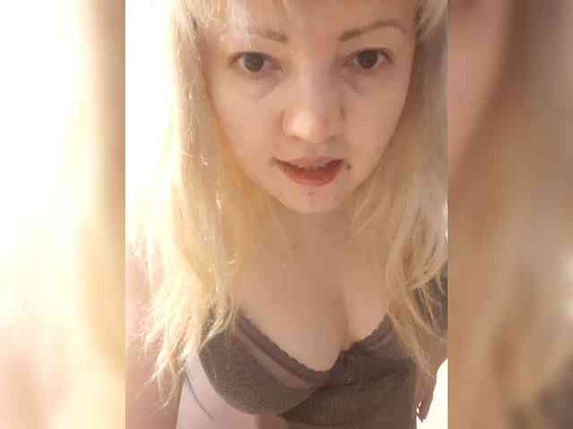 StefanyMellow3 webcam