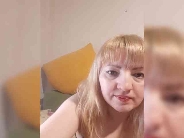 StefanyMellow3 webcam