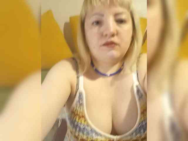 StefanyMellow3 webcam