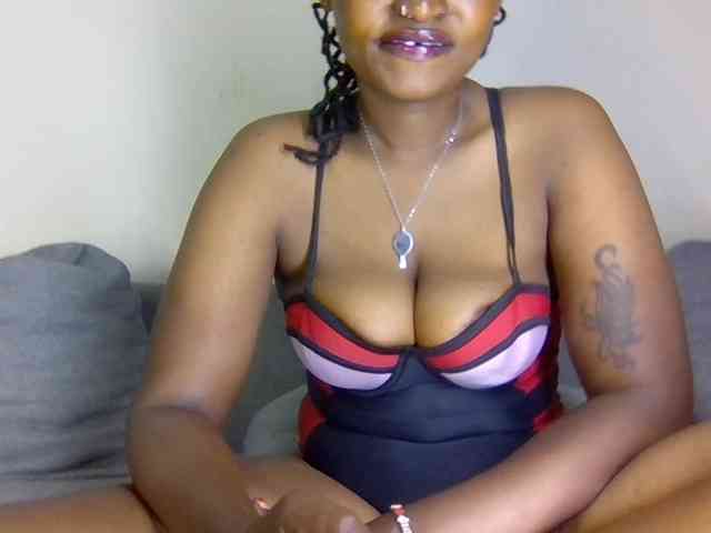 Prettysmilesss webcam