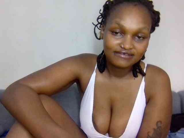 Prettysmilesss webcam