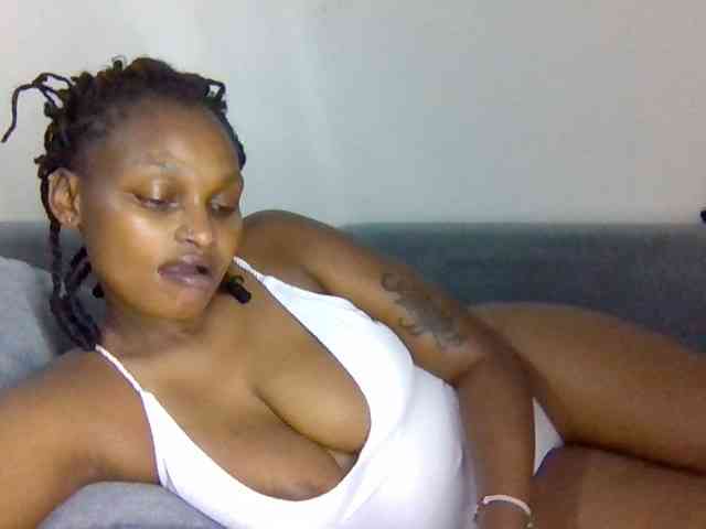 Prettysmilesss webcam