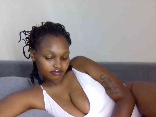 Prettysmilesss webcam