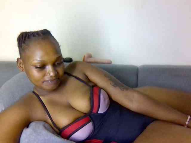 Prettysmilesss webcam