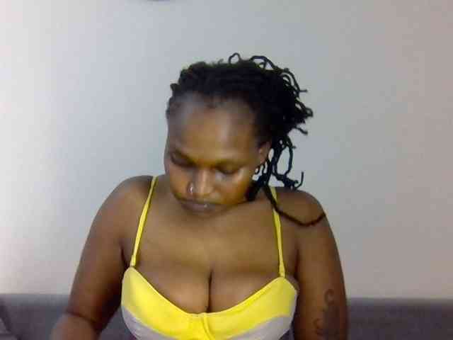 Prettysmilesss webcam