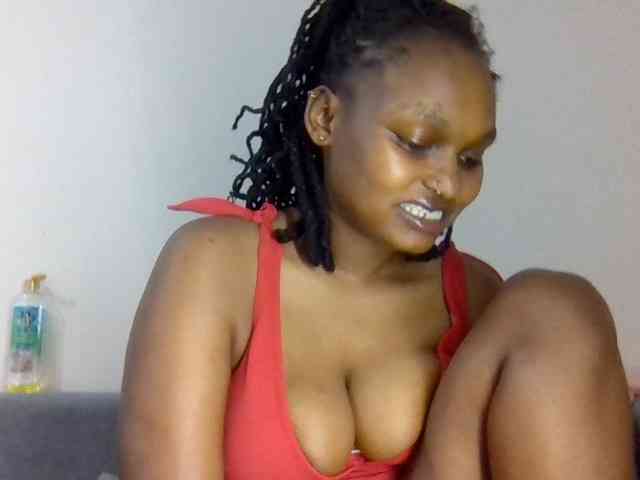 Prettysmilesss webcam