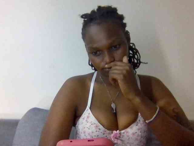 Prettysmilesss webcam