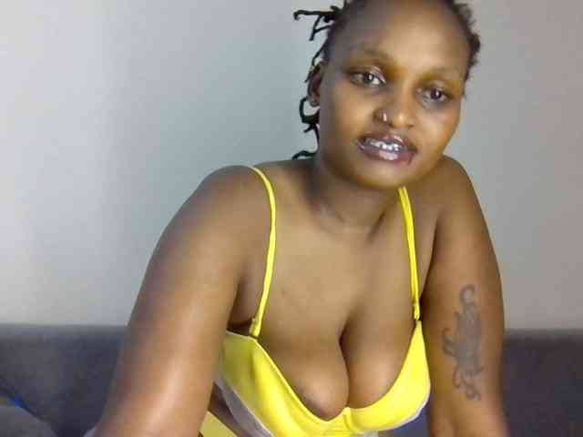 Prettysmilesss webcam