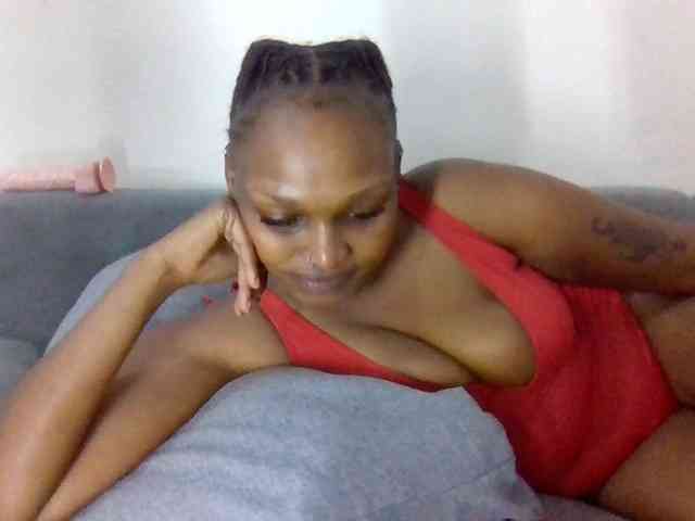 Prettysmilesss webcam