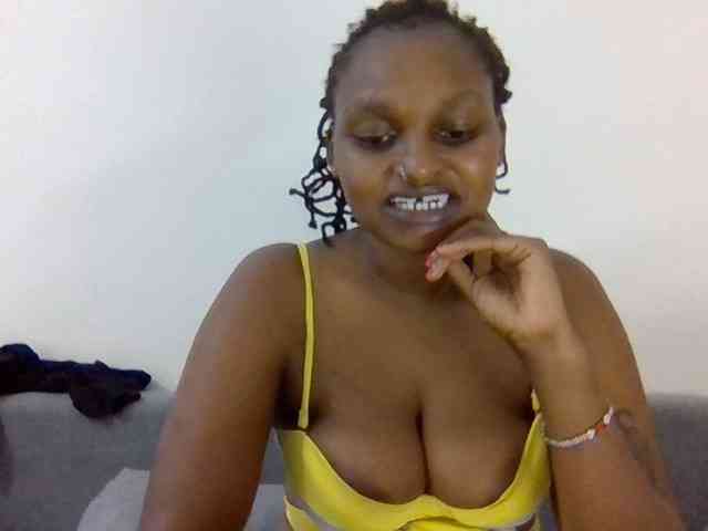 Prettysmilesss webcam