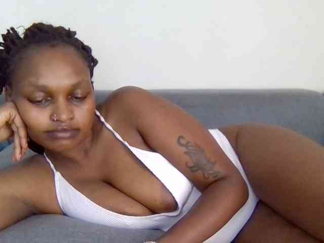 Prettysmilesss webcam