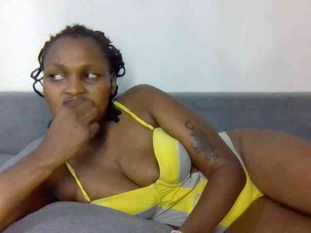 Prettysmilesss webcam