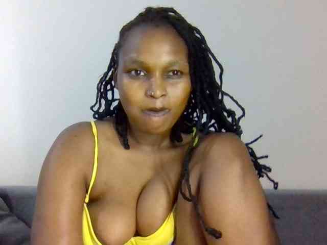 Prettysmilesss webcam