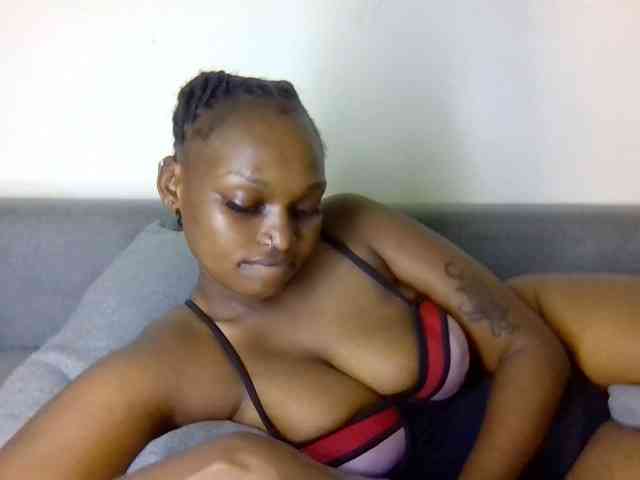 Prettysmilesss webcam