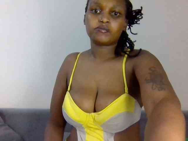 Prettysmilesss webcam