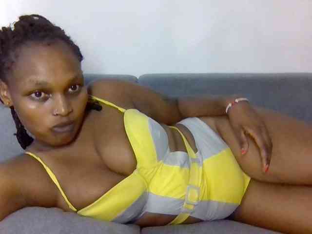 Prettysmilesss webcam