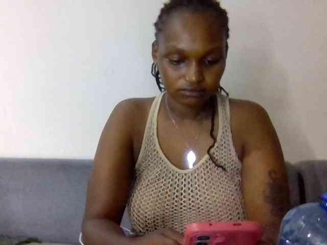 Prettysmilesss webcam