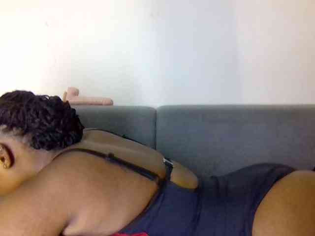 Prettysmilesss webcam