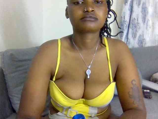 Prettysmilesss webcam