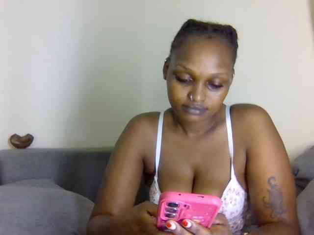 Prettysmilesss webcam